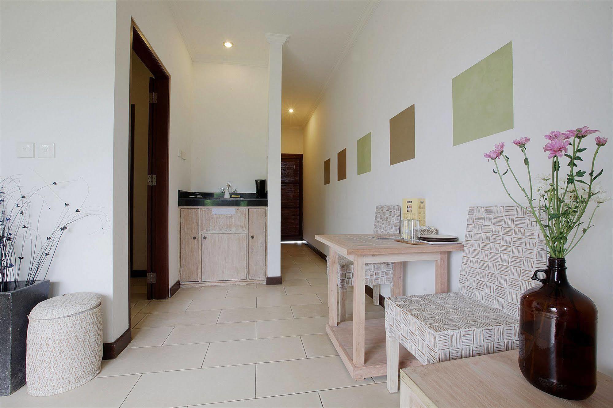 The Studio Seminyak Buitenkant foto