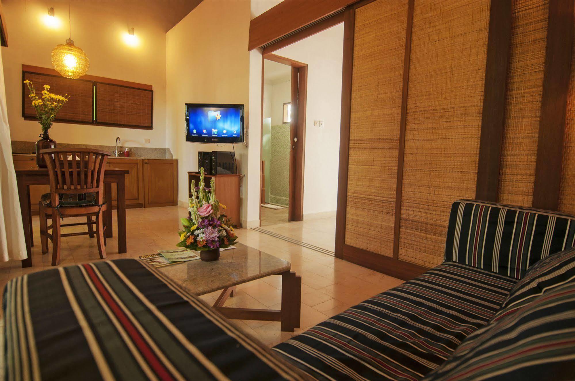 The Studio Seminyak Buitenkant foto